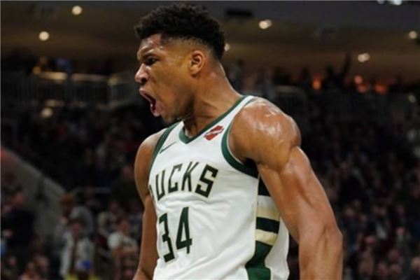 她用高效的 她用高效的