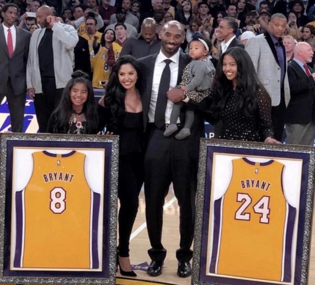 他们在经过 他们在经过