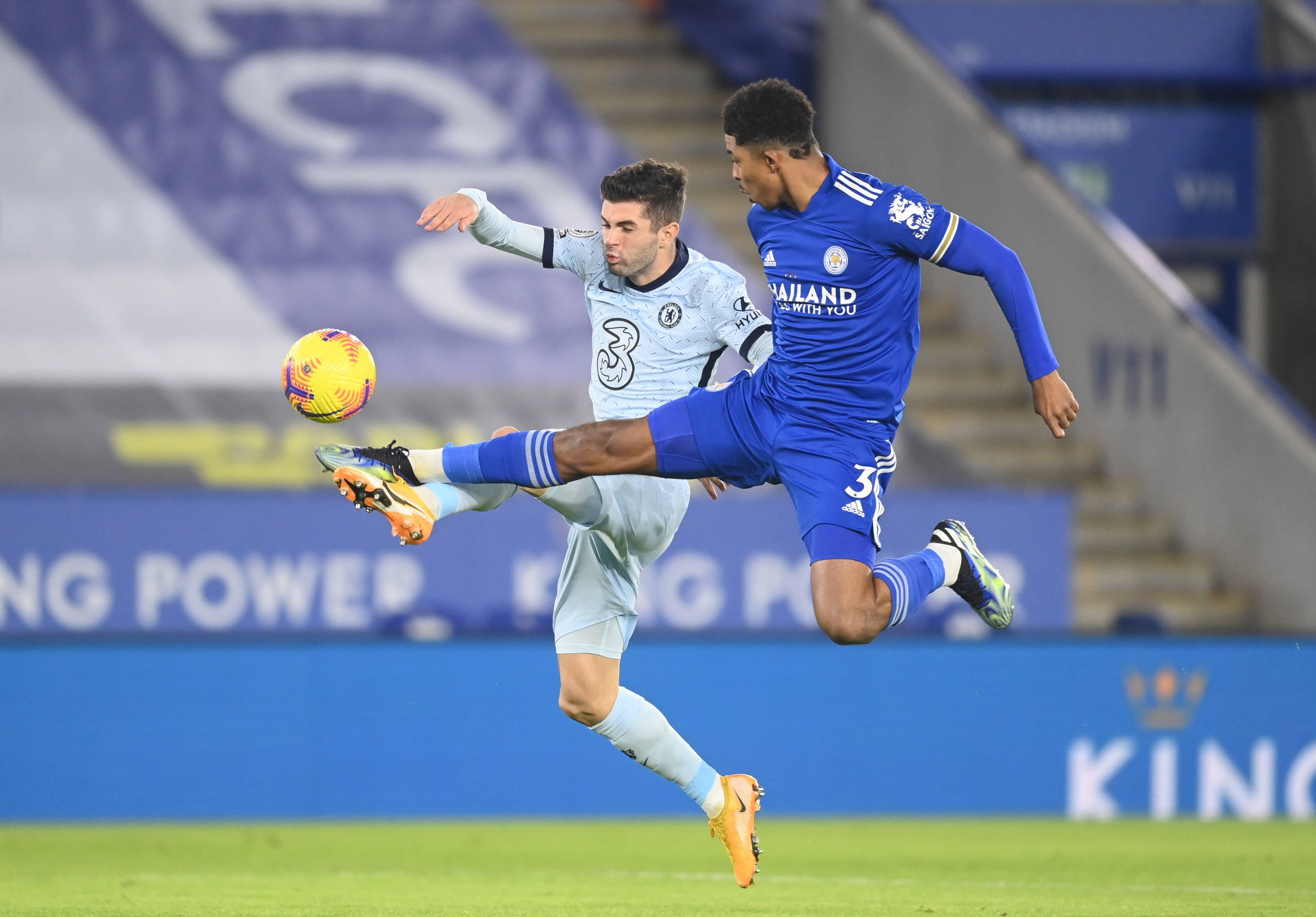 色的组织和 色的组织和