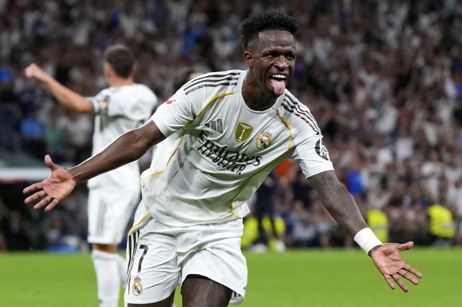 令人血脉偾 令人血脉偾